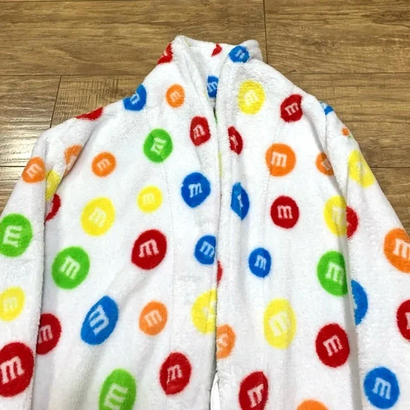 M&Ms Robe - Picture 2 of 8